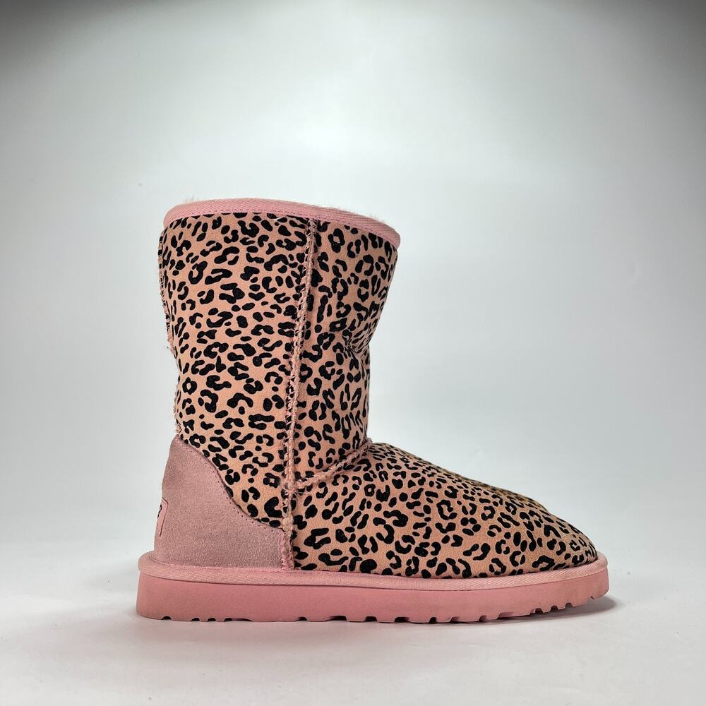 UGG Classic Short Pink Leopard Print Suede Mid Calf Boots 1006072 Women's Size 7